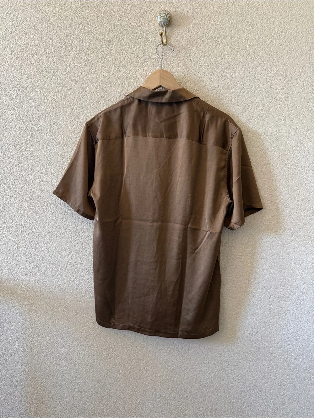 Abercrombie & Fitch Men's S Bronze Satiny Button Front Camp Shirt Untucked NWT